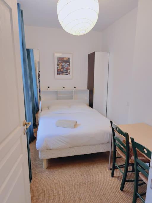 Appartement Lumineux Et Calme Parking Gratuit Лил Екстериор снимка