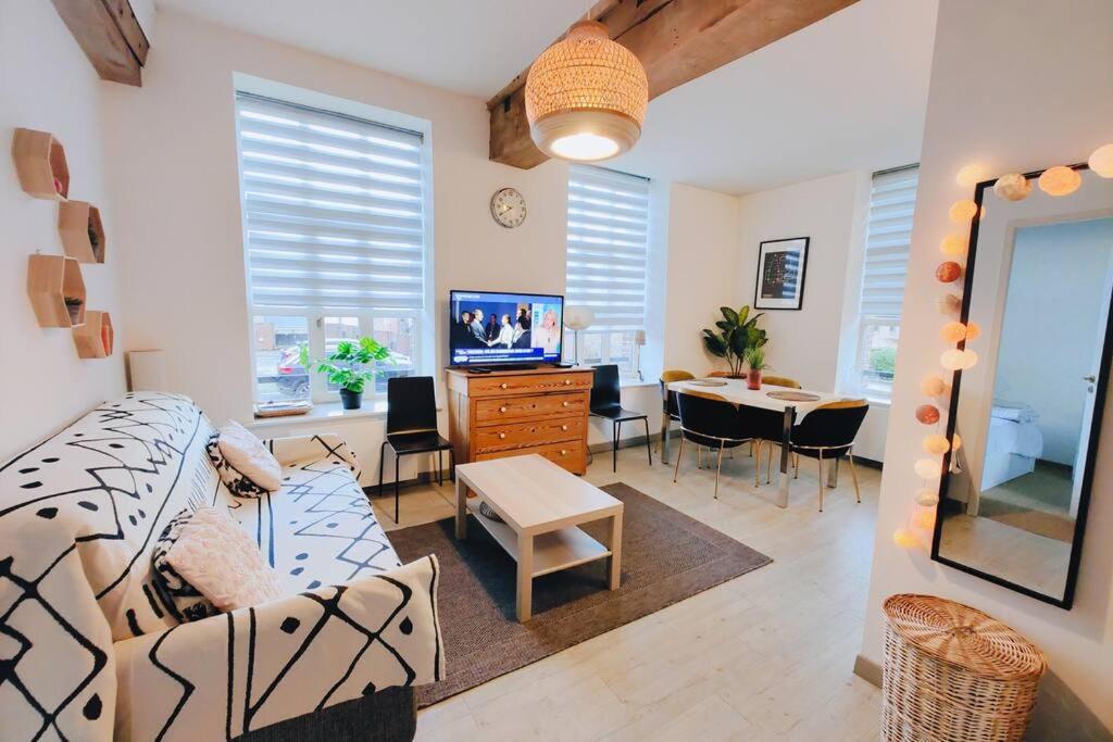 Appartement Lumineux Et Calme Parking Gratuit Лил Екстериор снимка